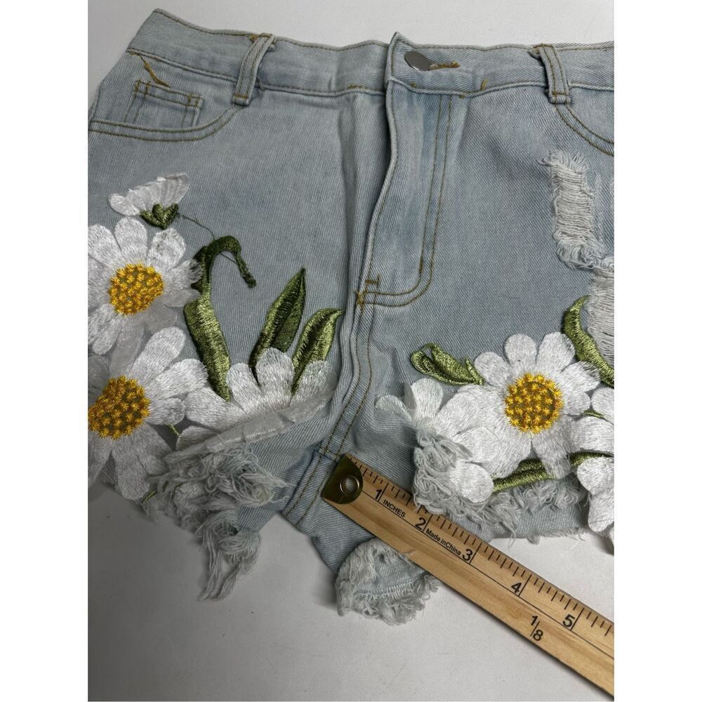 36Point5 Embroidery Denim Shorts Hippie High Waist Floral Bottoms Size L Y2K - Picture 7 of 11